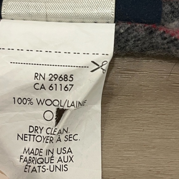 Pendleton Plaid Wool Blanket Fringes Made in USA 65”x48” - Picture 7 of 7